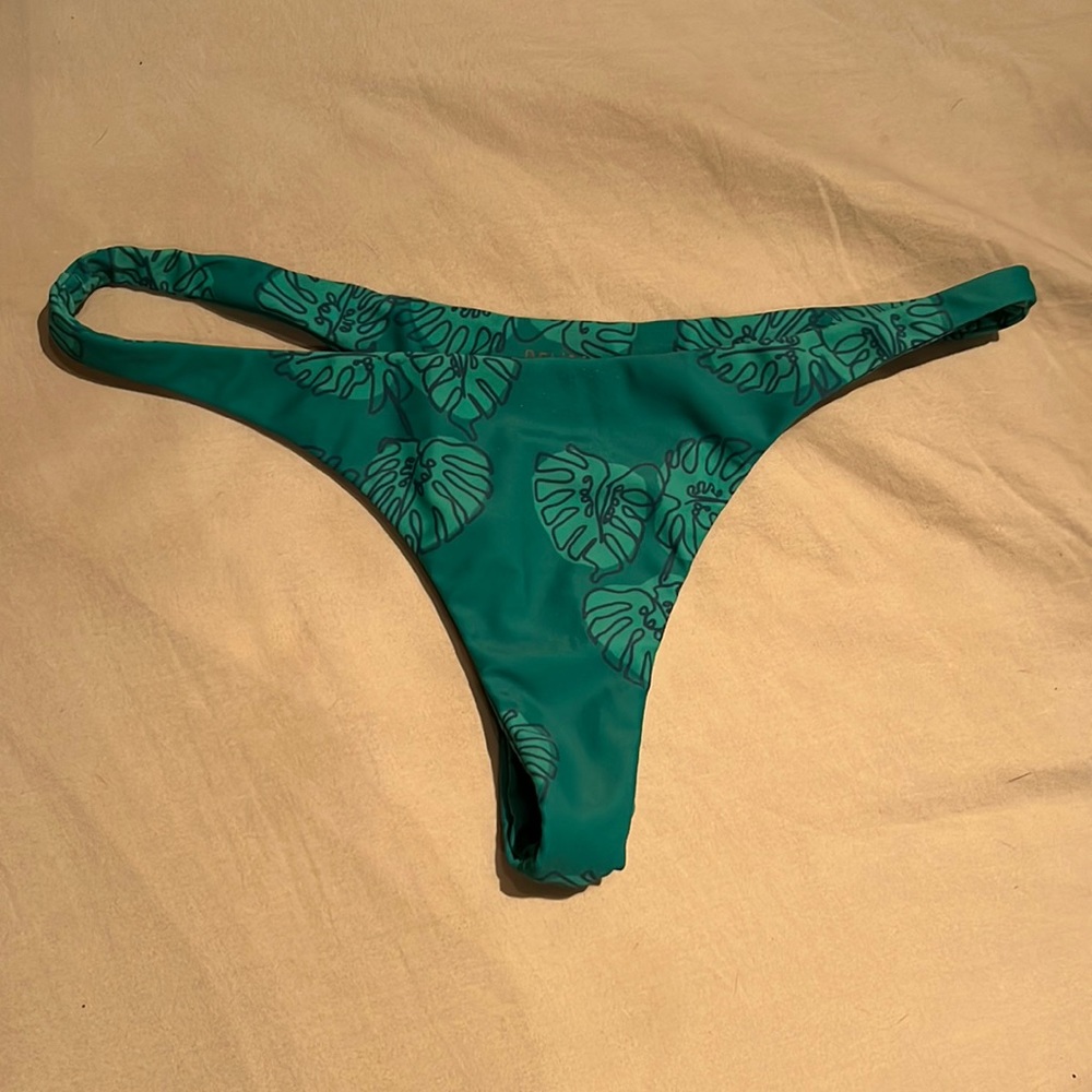 SOLD through Depop